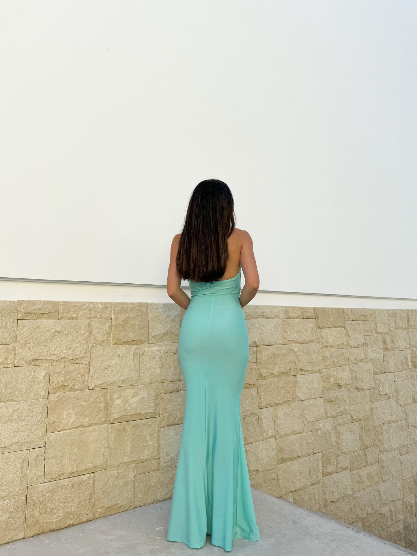 Vestido cascada largo turquesa