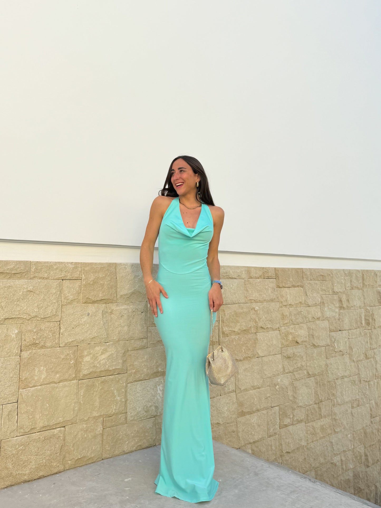 Vestido cascada largo turquesa