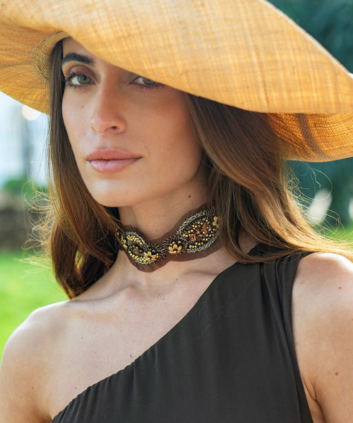 Chocker Lira